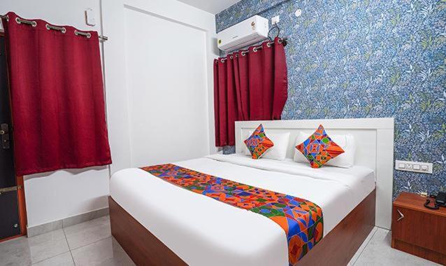 Hotel Royal Platinum Bangalore Eksteriør bilde